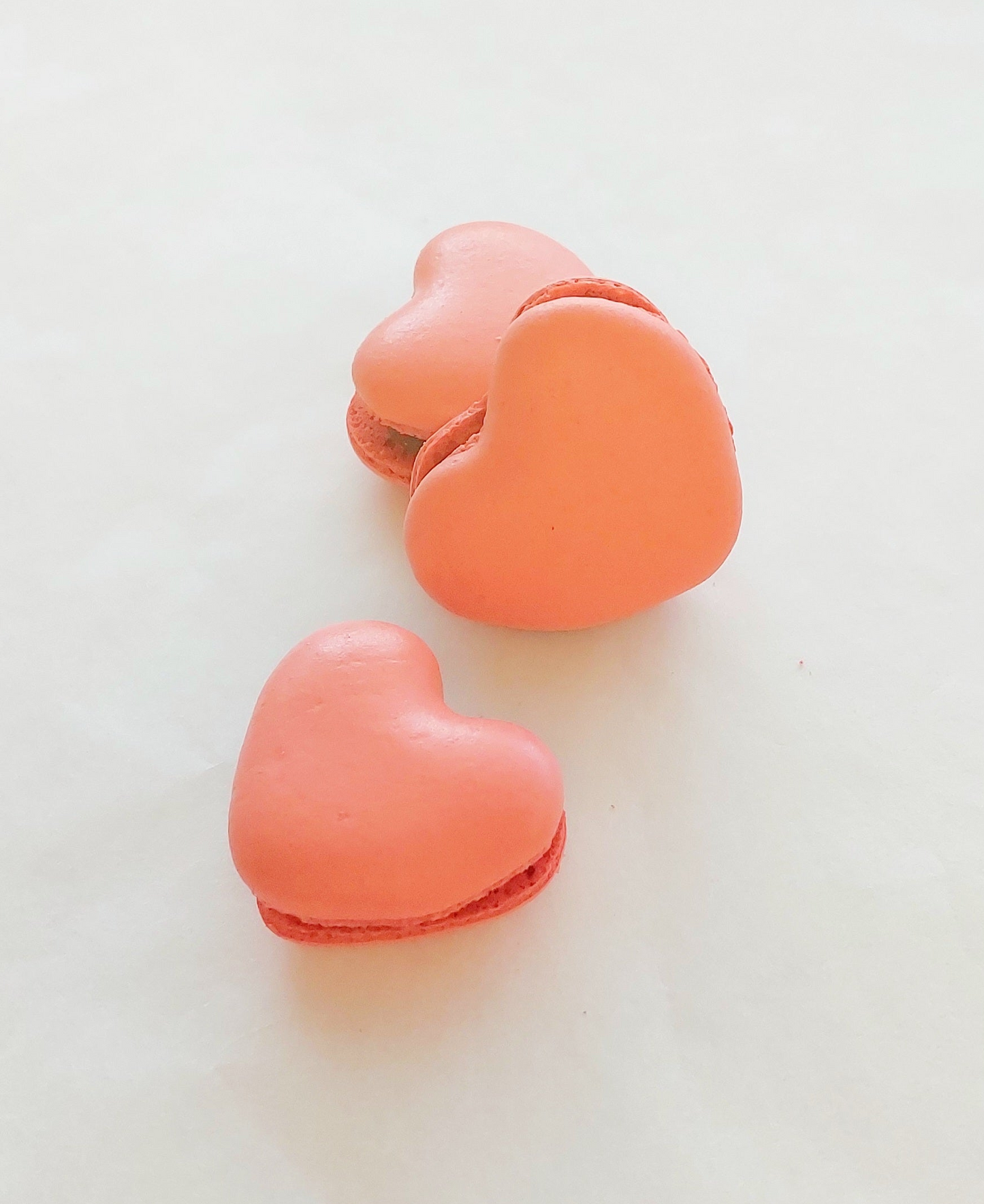 Maitosuklaa-sydänmacaron