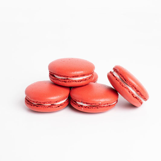 Puolukka-karamellimacaron